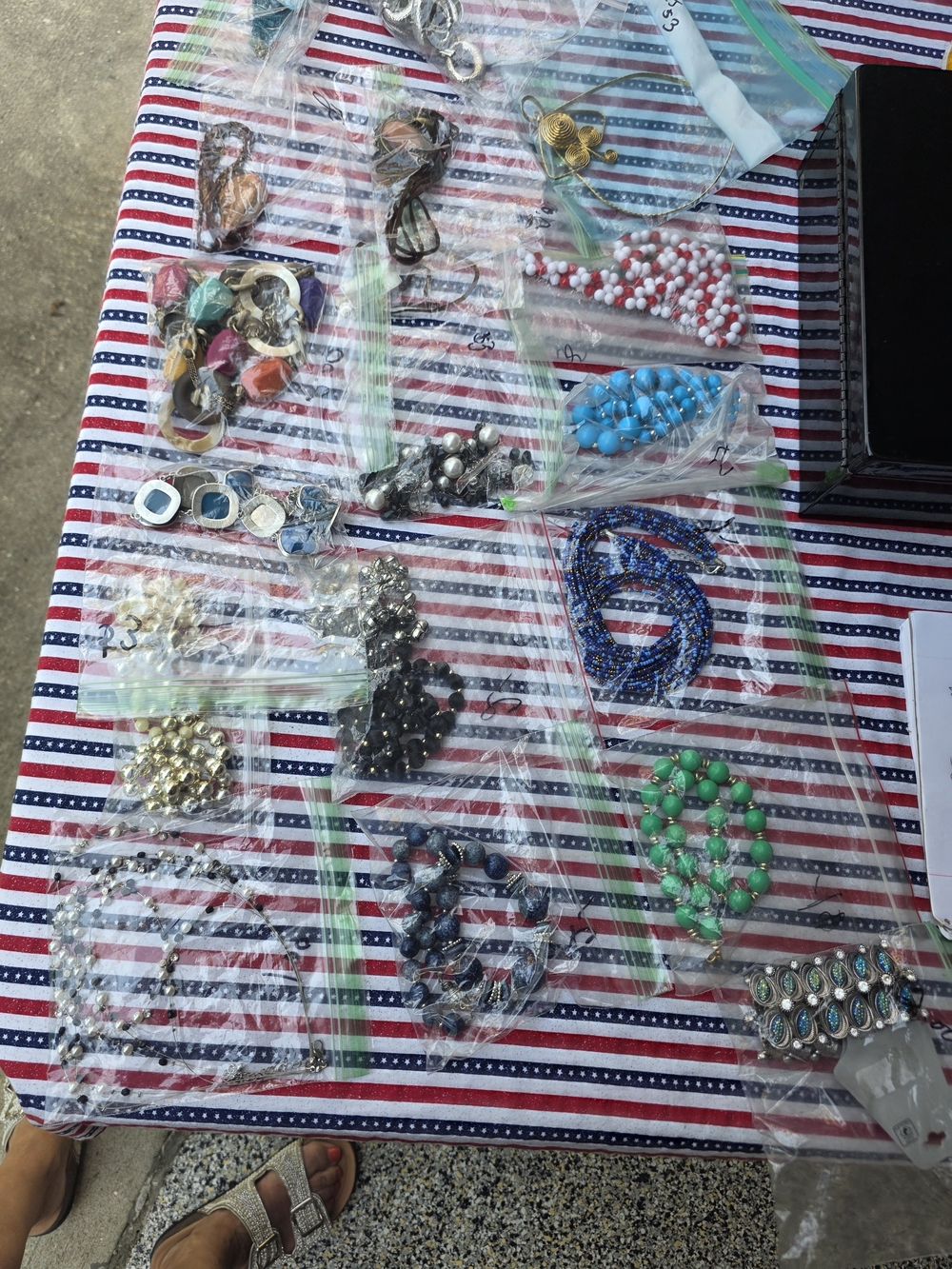Vintage Costume Jewelry Lot For Use. Or Crafting